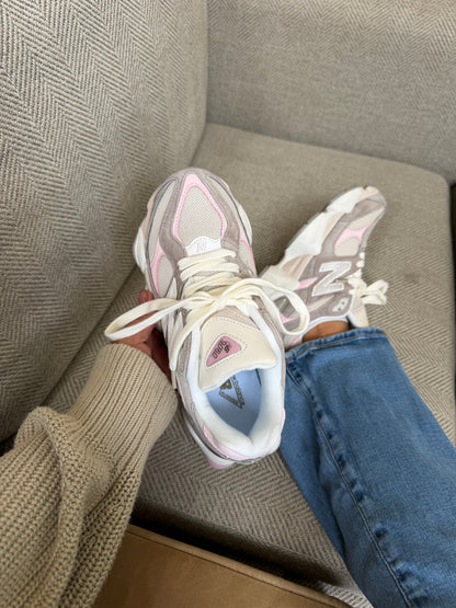 New Balance 9060 Pink Beige