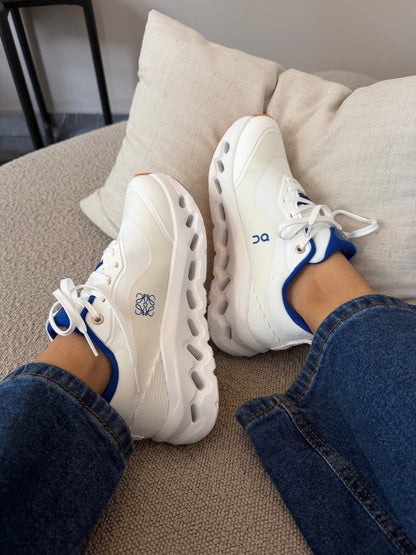 On loewe azul