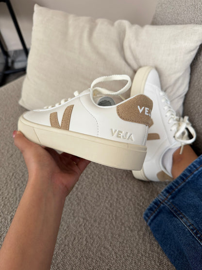 Veja beige