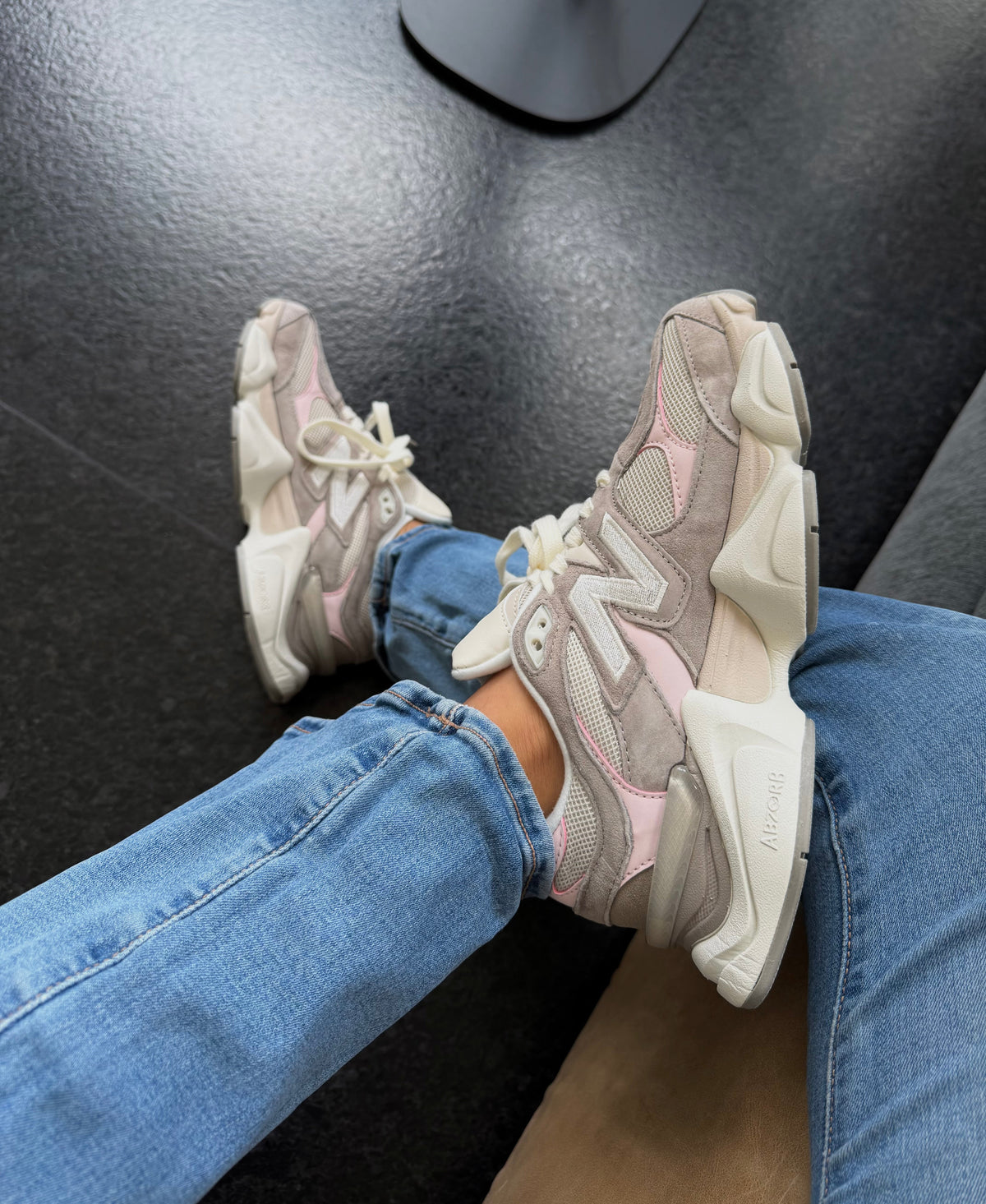New Balance 9060 Pink Beige