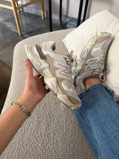 Nb 9060 Brown cloud